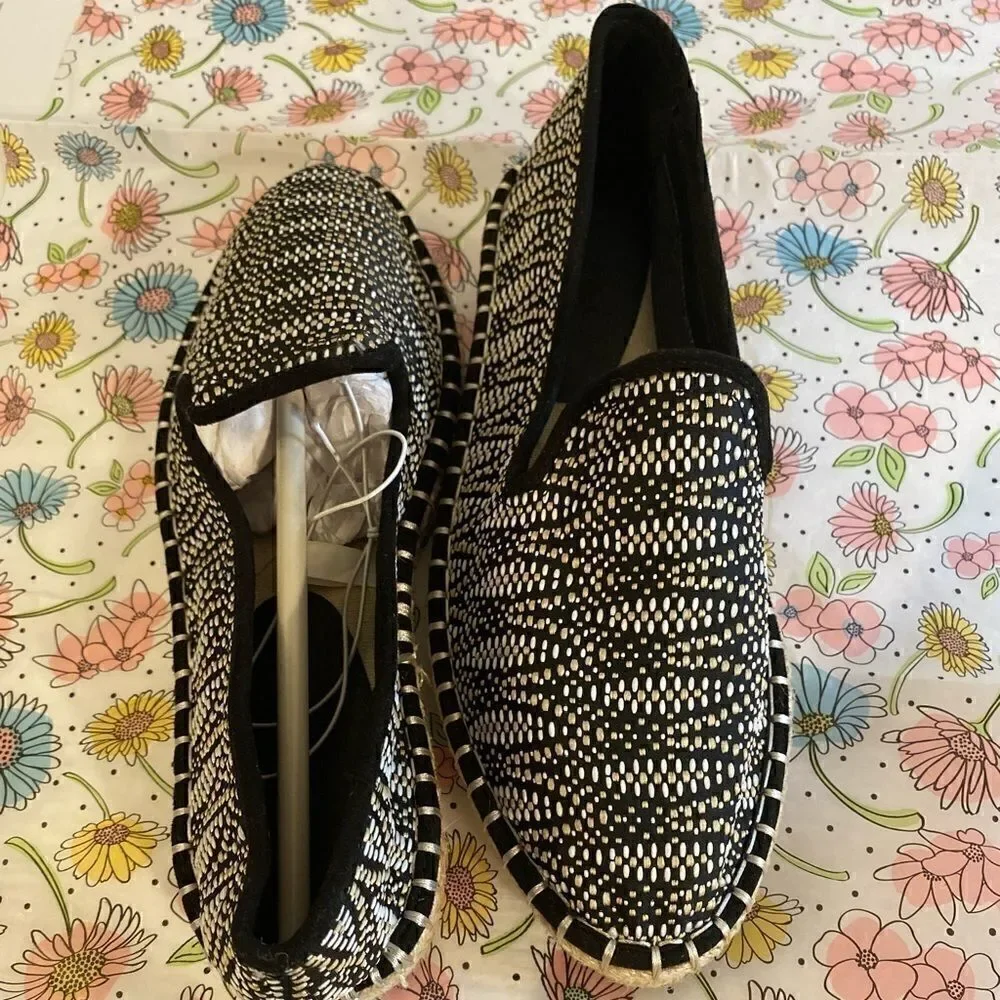 💥Universal Thread Carly Espadrille Flats, shoes Various